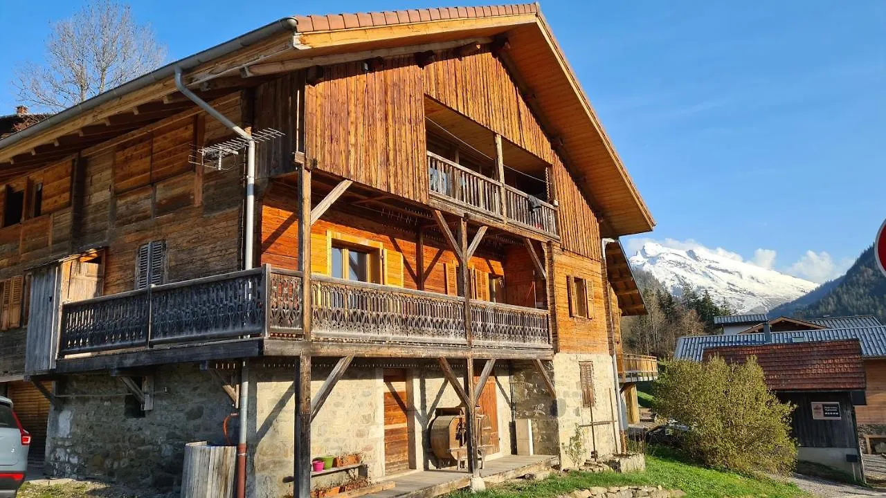 Bas De Chalet Au Coeur Des Aravis, Entre Lac Et Montagne Saint-Jean-de-Sixt 0*,  France