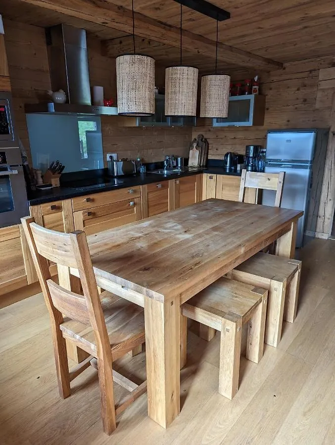 Bas De Chalet Au Coeur Des Aravis, Entre Lac Et Montagne Saint-Jean-de-Sixt 0*,