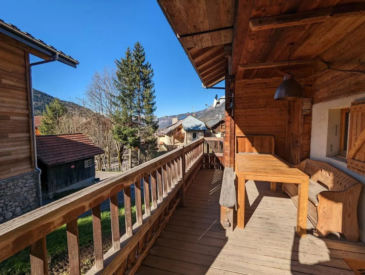 Bas De Chalet Au Coeur Des Aravis, Entre Lac Et Montagne Saint-Jean-de-Sixt Apartment
