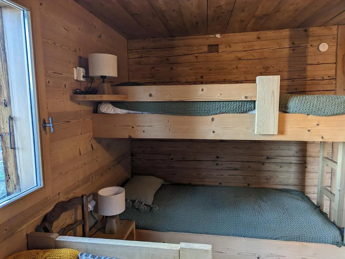 Bas De Chalet Au Coeur Des Aravis, Entre Lac Et Montagne Saint-Jean-de-Sixt France